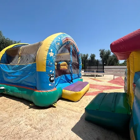 Vacanze Minervino 维耶斯泰