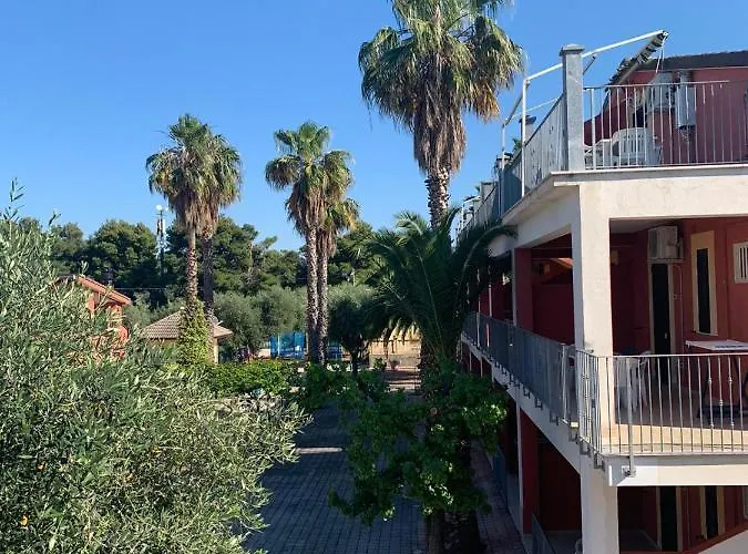 Vacanze Minervino Hotel apartamentowy 3*